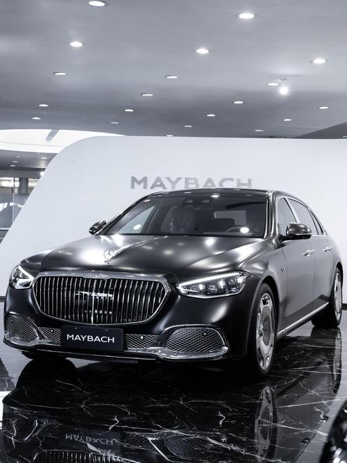 佛山342岚图汽车的售后服务让用户无忧出行，迈巴赫未来的豪华车趋势